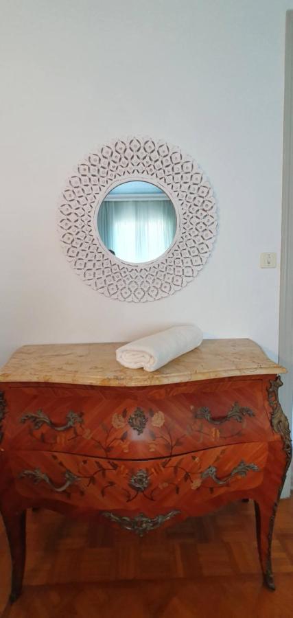 La Casa De Margarita Y Sisco, Villa Avec Piscine 卡尔卡松 外观 照片